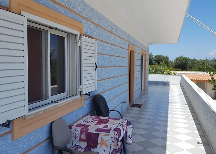 Seaside Apartment Ksamil